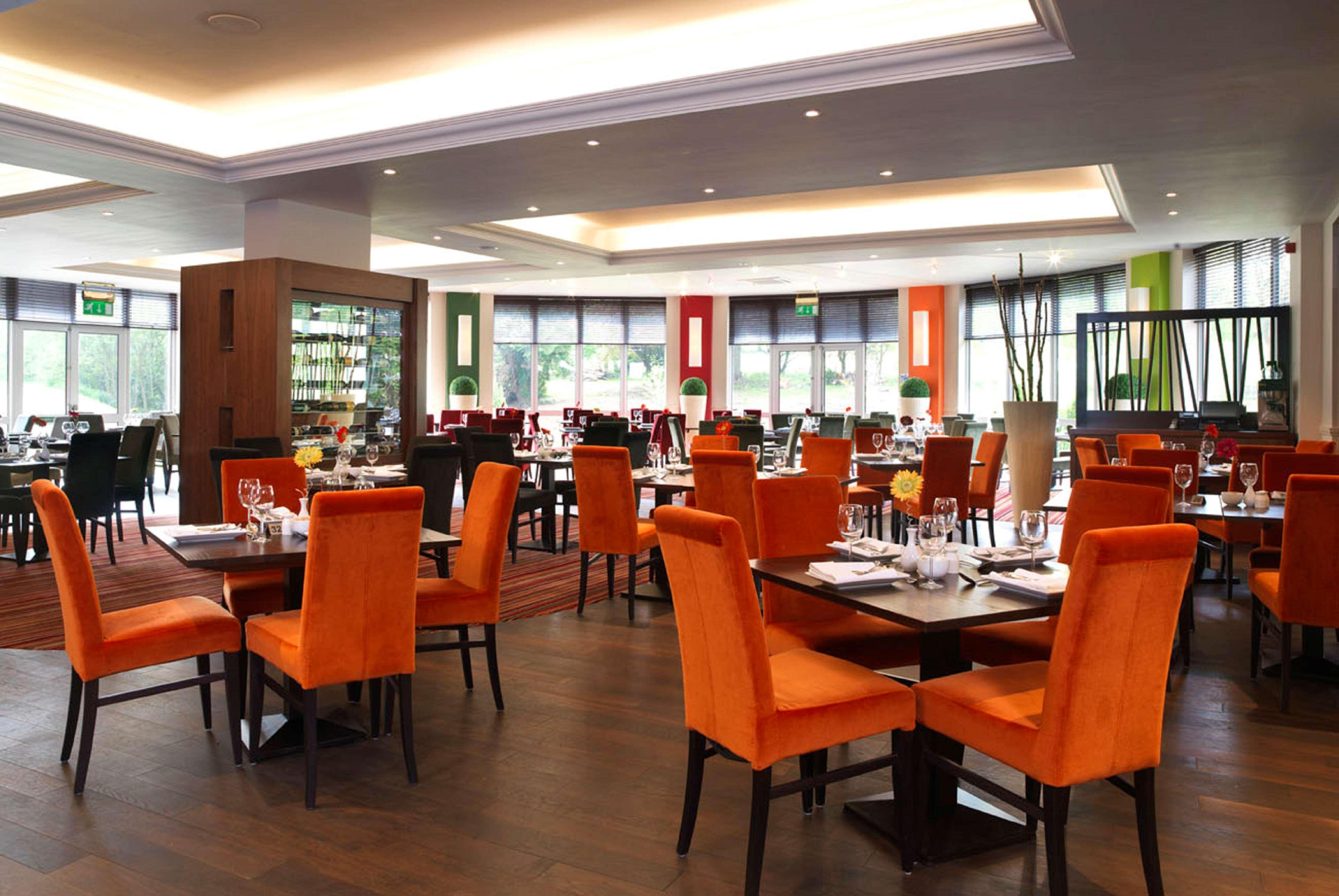 Doubletree By Hilton Cheltenham-Cotswolds Εξωτερικό φωτογραφία