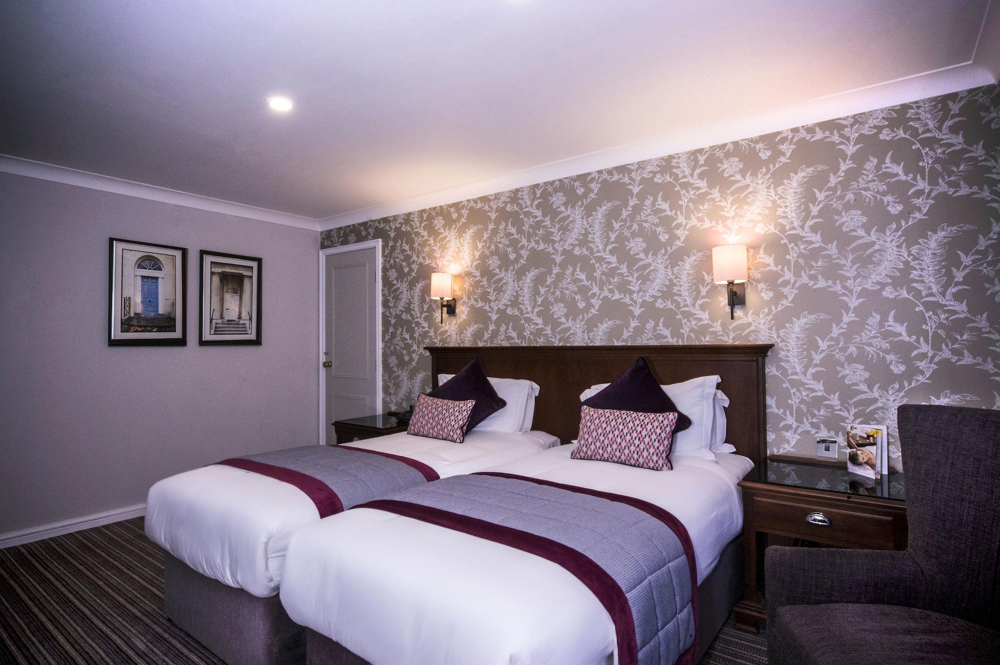 Doubletree By Hilton Cheltenham-Cotswolds Εξωτερικό φωτογραφία