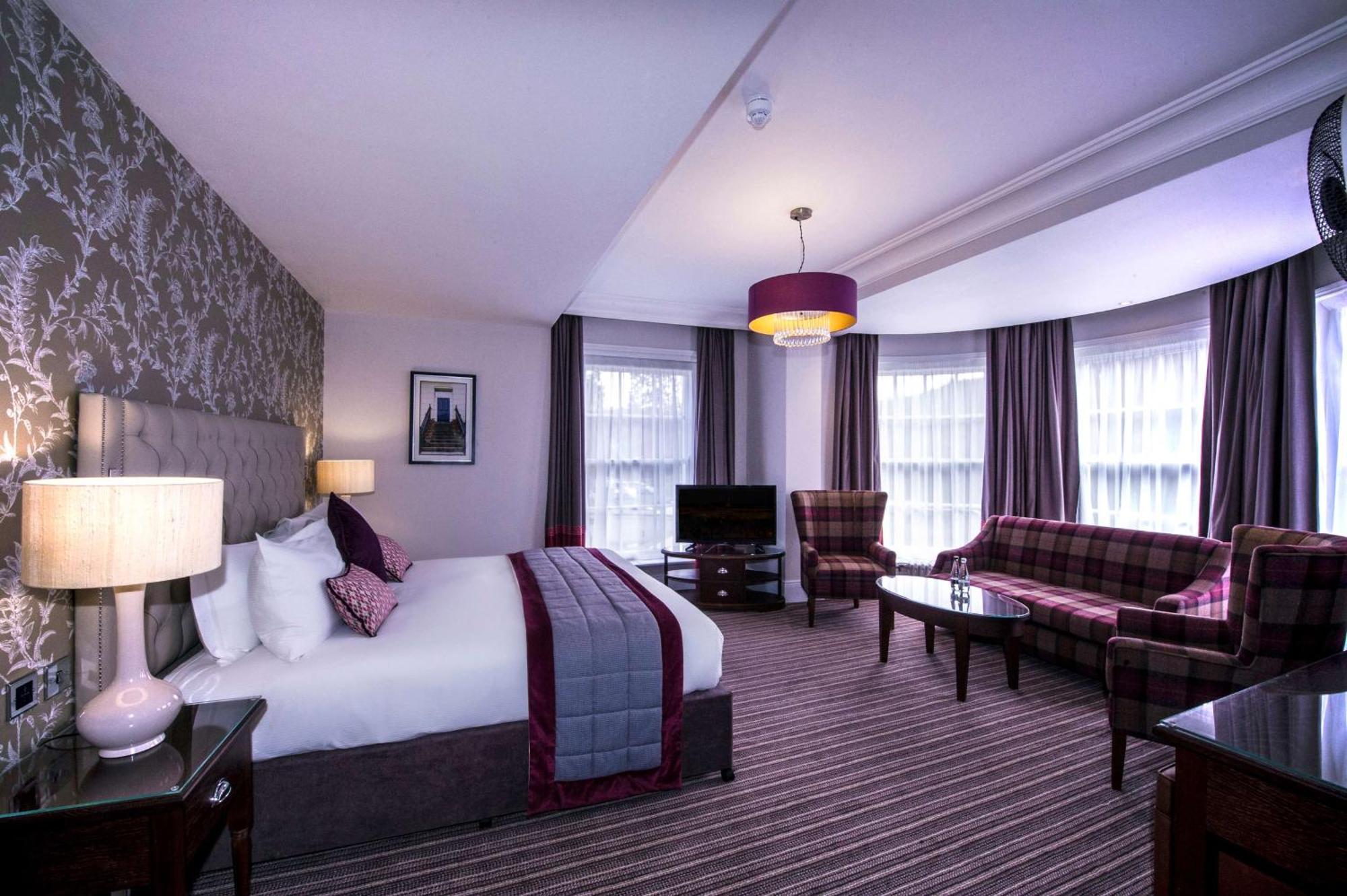 Doubletree By Hilton Cheltenham-Cotswolds Εξωτερικό φωτογραφία