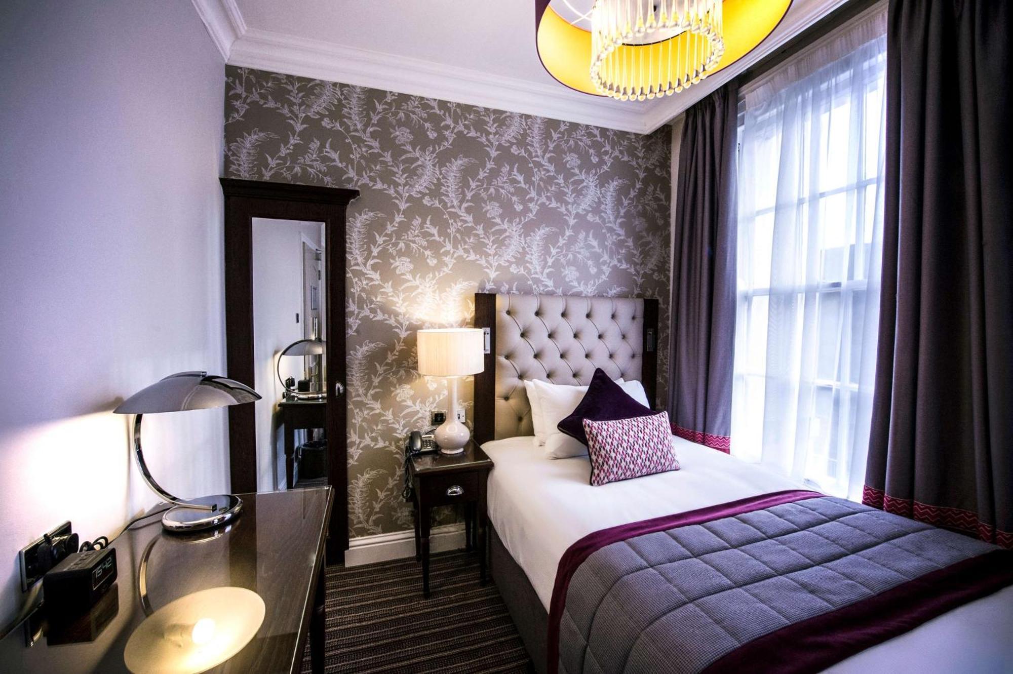 Doubletree By Hilton Cheltenham-Cotswolds Εξωτερικό φωτογραφία